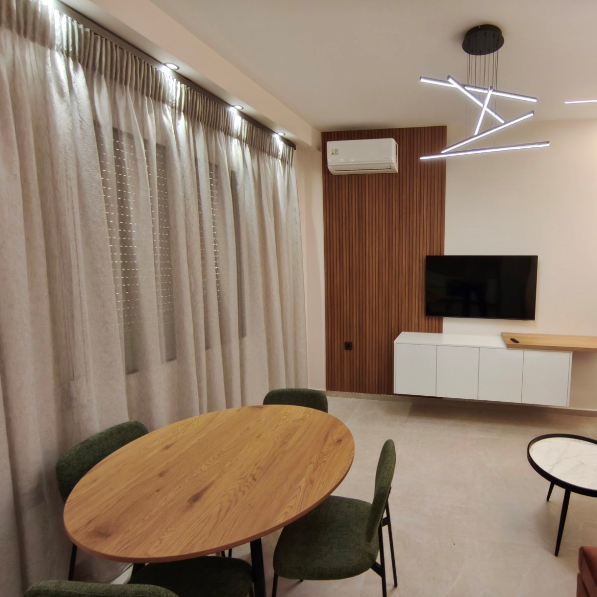 Nεο διαμέρισμα airbnb 