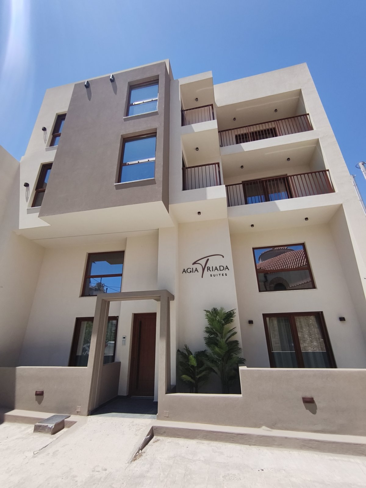 Agia Triada Suites